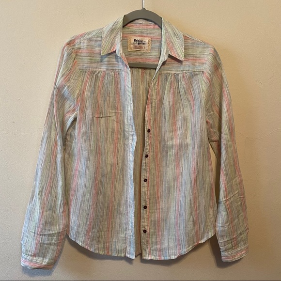 Anthropologie Tops - EUC HOLDING HORSES Anthropologie Button Up Top size 6